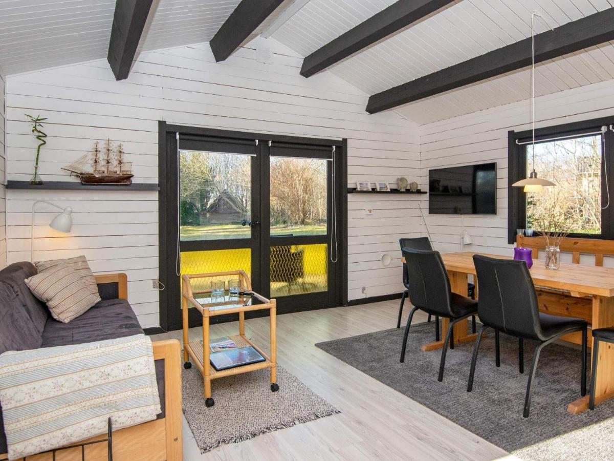 4 Person Holiday Home In Nibe Buitenkant foto