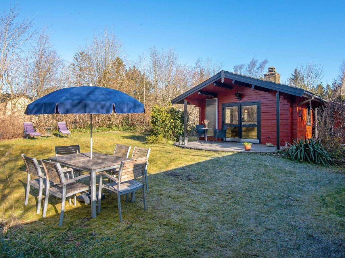 4 Person Holiday Home In Nibe Buitenkant foto