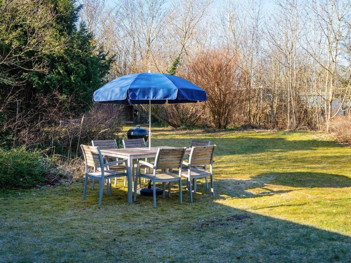 4 Person Holiday Home In Nibe Buitenkant foto